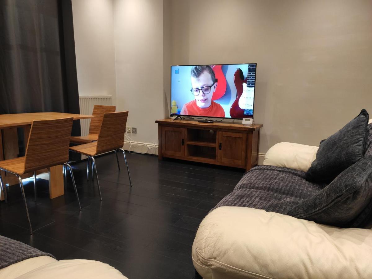 נוטינגהאם City Centre 2 Bedrooms 2 Ensuite Flat Free Parking מראה חיצוני תמונה