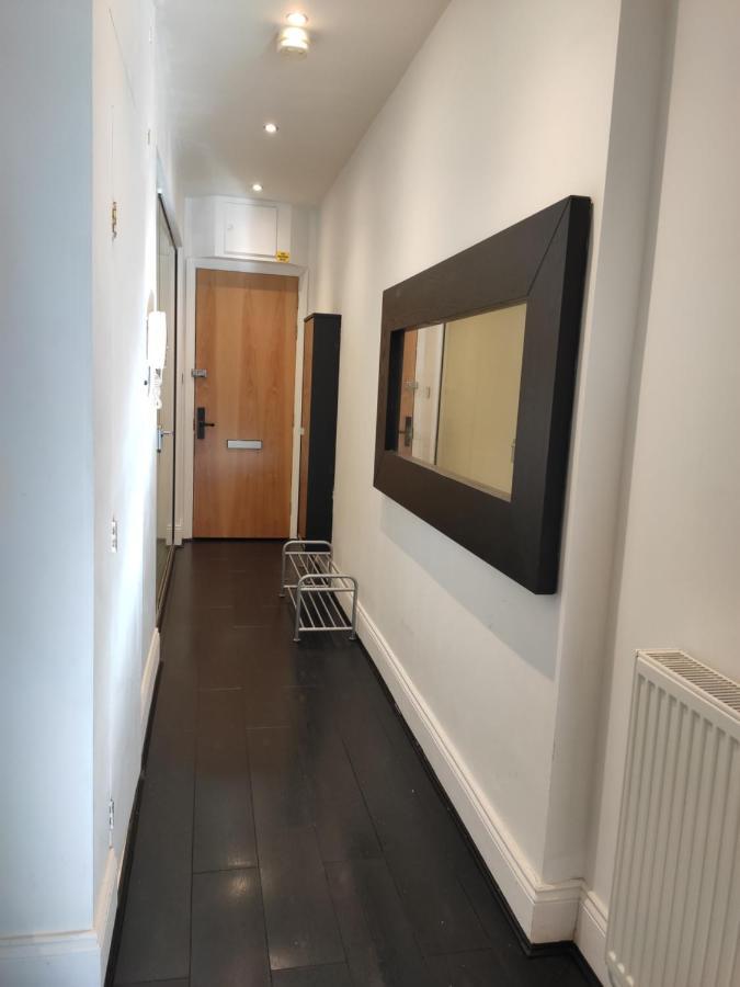 נוטינגהאם City Centre 2 Bedrooms 2 Ensuite Flat Free Parking מראה חיצוני תמונה